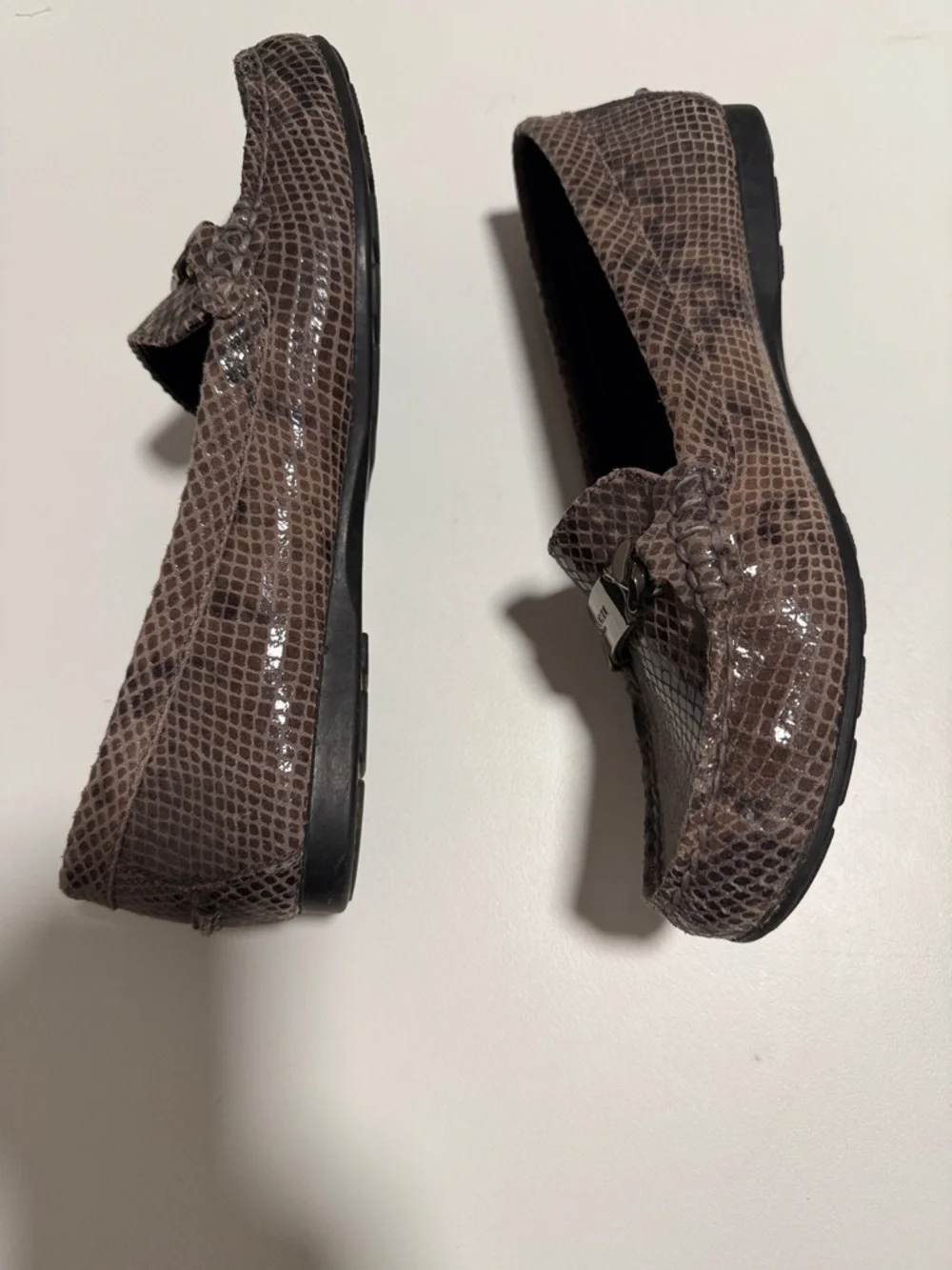 Coach Womens Fredrica Loafers Snake Print Leather Sz 7.5